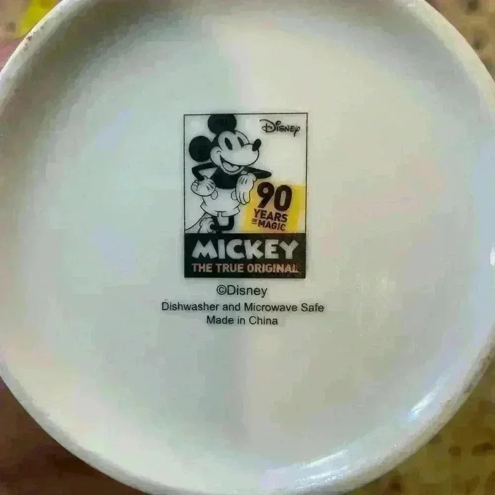 Disney Mickey Mouse “Oh Hello” Mug
